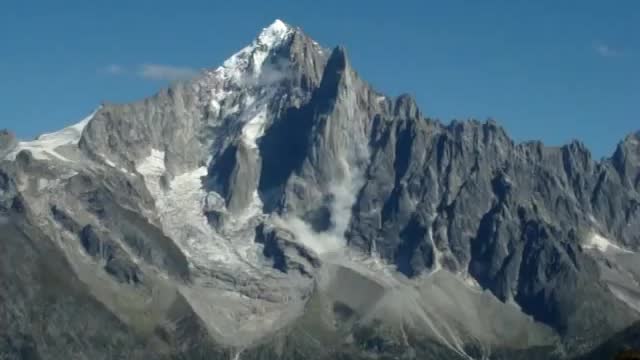 ROCKFALL IN THE DRUS