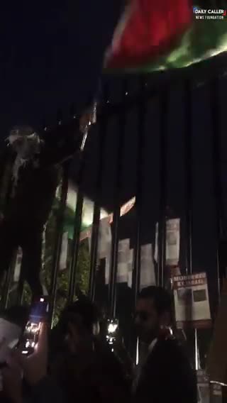 Holy sh*t. We’ve got Kamala Harris blathering about Islamophobia and meanwhile...