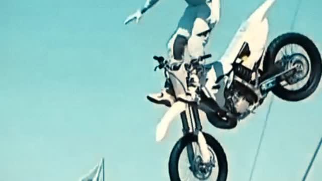 bike stunt here this Amezing