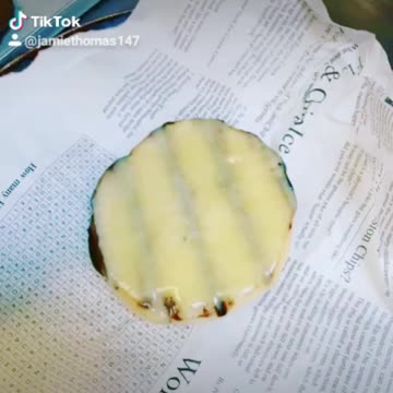 The messy hog burger