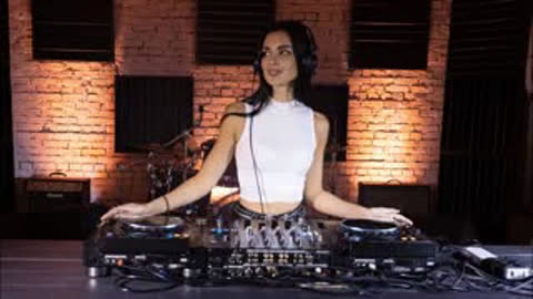 Korolova LIVE @ Beatport Daylight Session by Area Gray Melodic Techno & Progressive House