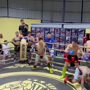 3 untrained guys challenged a kickboxer so he took on all of them