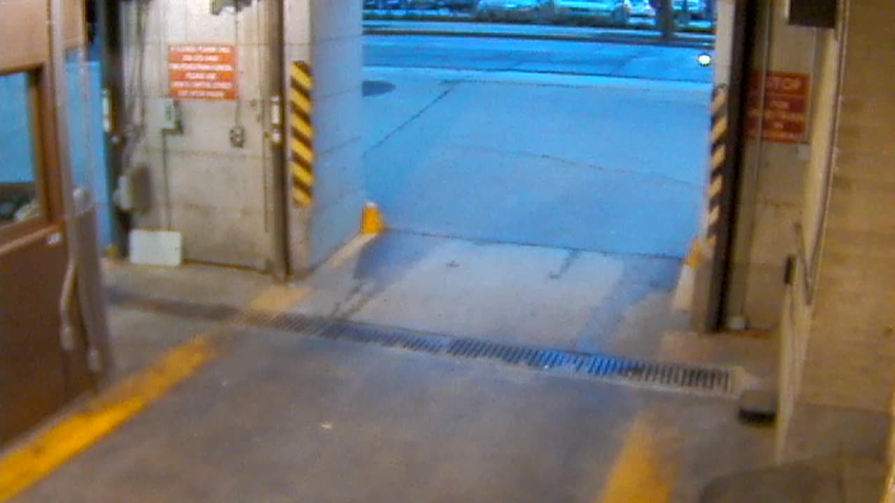 3469CHOBBAGarageExit_2021-01-05_17h00min01s617ms.mp4