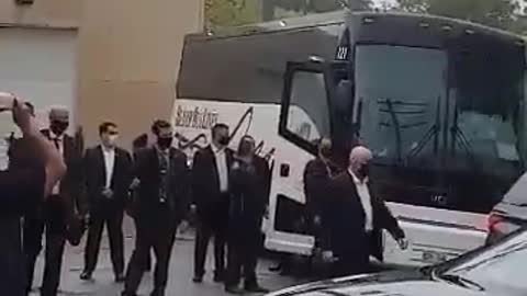 Trudeau As Popular as Ever as He Visited Winnipeg