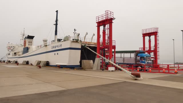Ferry arriving to the pier