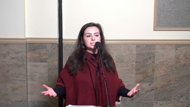 Cait Corrigan, students against mandates, speaks at the "Save the Kids" event November 7