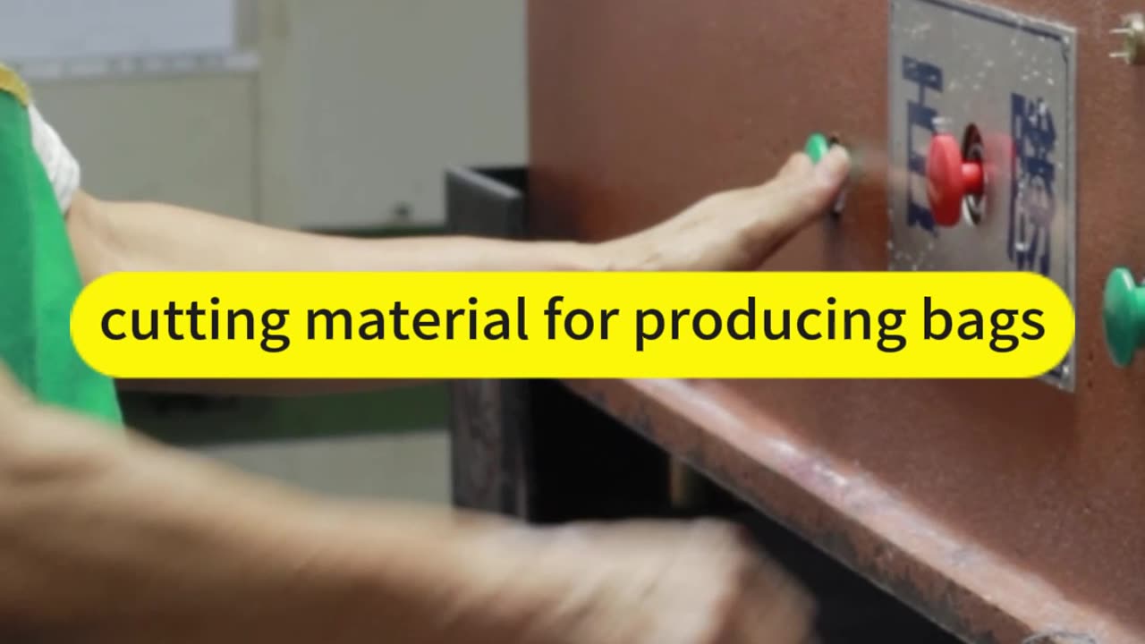 #bagmaking #sewingtiktok#handmade #bagmaker #fyp #sewingbag #smallbusiness #bagsupplier #factory
