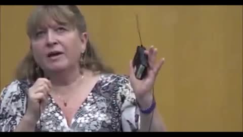 Breaking --- Nurse distributes life saving advice on effects of Chemtrails