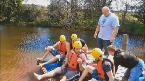 Homemade Raft Immediately Sinks Amateur British Sailors