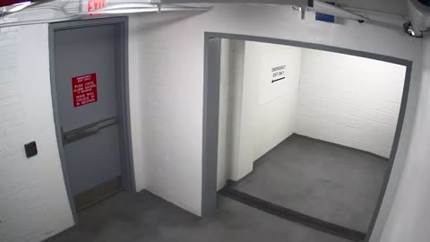 6133RHOBG2G208BLobby8_2021-01-06_23h20min02s857ms.mp4