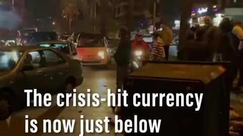 Protests erupt in Beirut as Lebanon's currency collapses