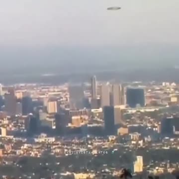 Reprilian spacecraft appears live in American newspaper