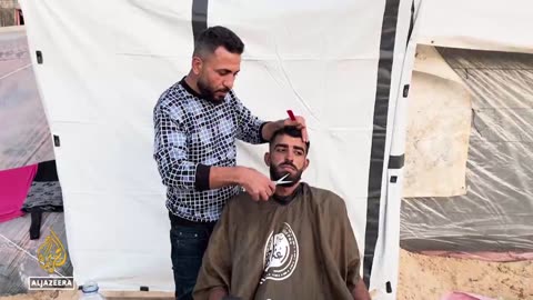 Giving back in a time of war Gaza barber providing hope & dignity through haircuts