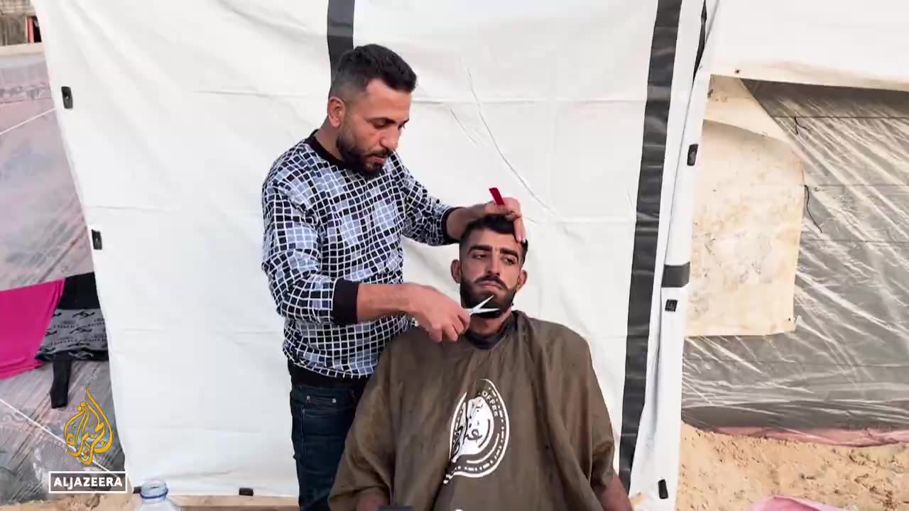 Giving back in a time of war Gaza barber providing hope & dignity through haircuts