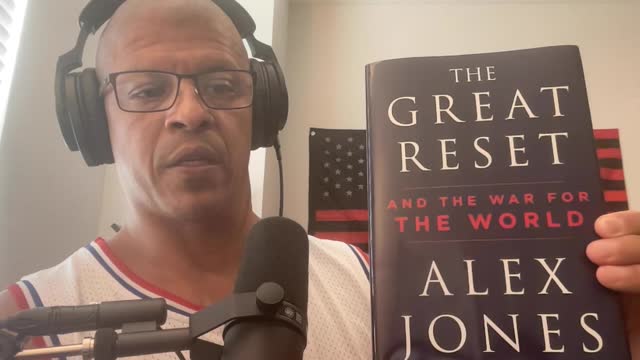 I love Infowars supplements , Alex Jones is my brother from another mother.
