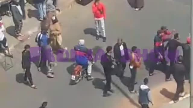 Knives and swords in a real fight in the street of algeria