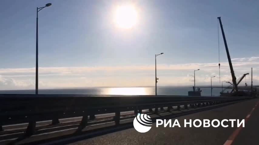 ΕΙΚΟΝΕΣ ΑΠΟ ΓΕΦΥΡΑ ΚΡΙΜΑΙΑΣ - 20/10