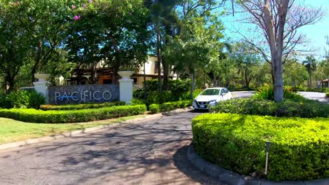 The Main Drag // PLAYAS del COCO [2022] [Tourism] 🇨🇷
