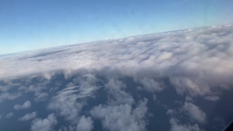 Awesome views from Turkish airliner over Istanbul