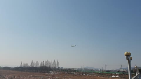 Flying airplane