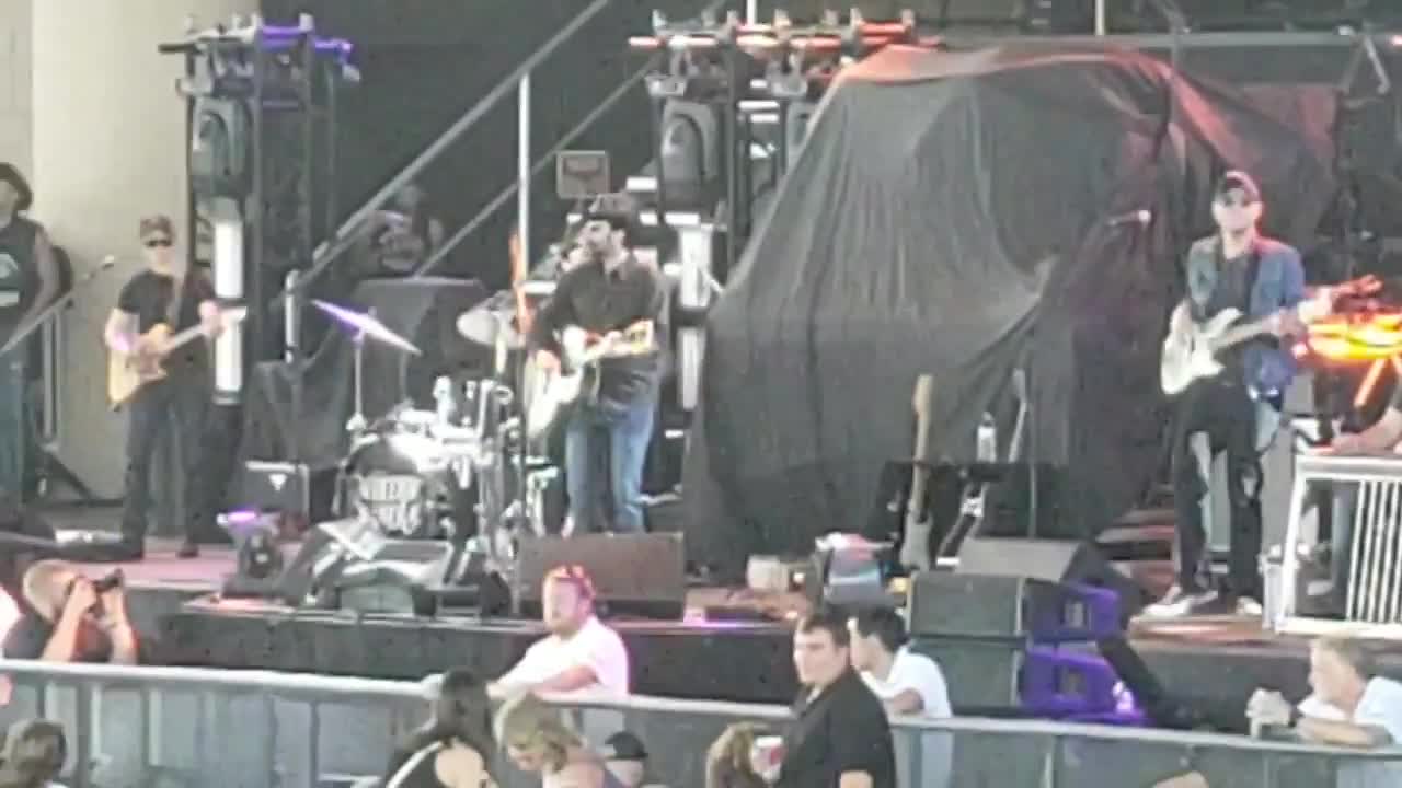 Wheeler Walker Jr. "Sit On My Face"