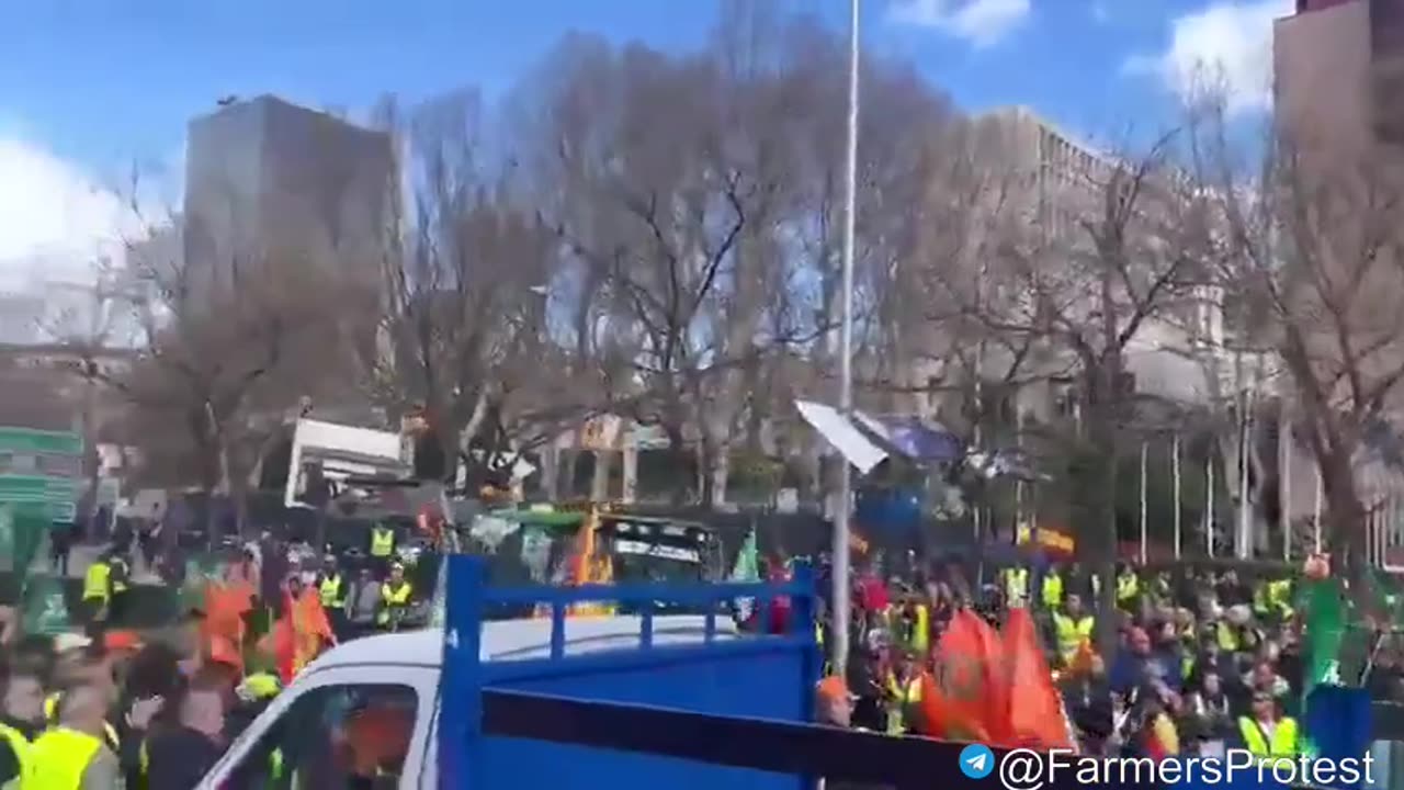 Thousands of farmers are protesting outside the EU building in Spain today.