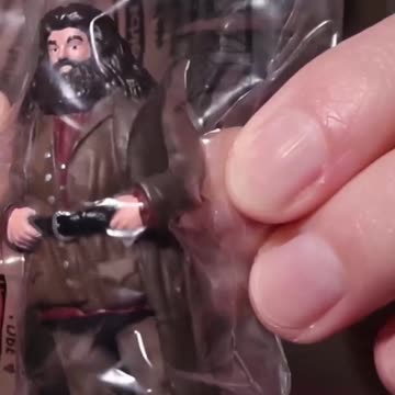 Exploring Collectible Figures: Hagrid & McGonagall Unboxed From Christmas Calendar #schleich