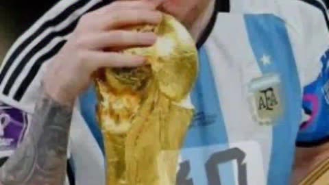 Messi support