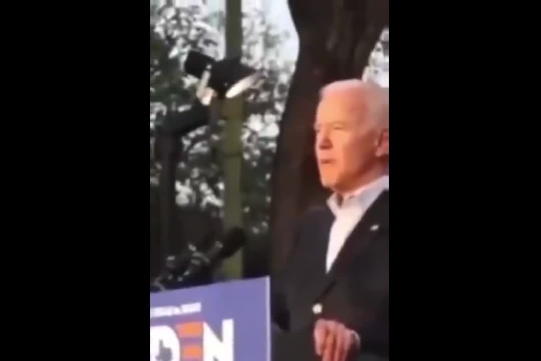 Patriots calling out joe biden to his face