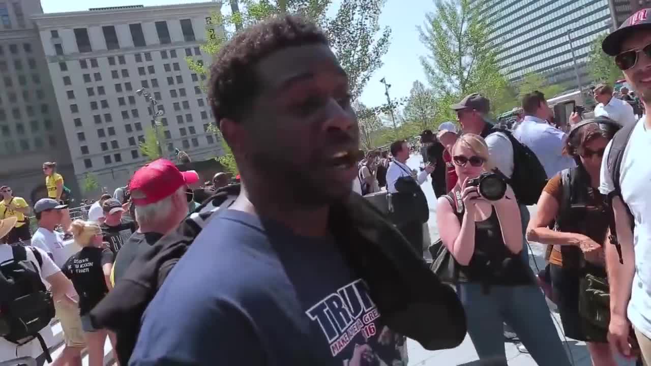 Two Black Guys Destroy White Guilt Liberal On BlackLivesMatter