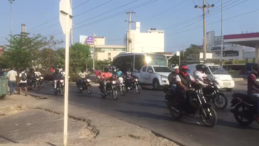 Bloqueo de mototaxis