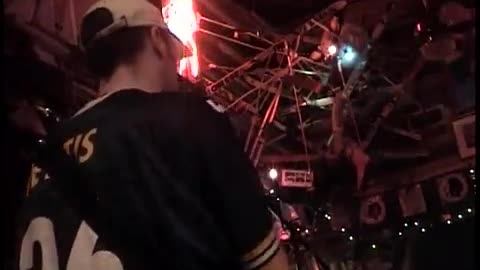 live @ joe's crab shack - burnin' love
