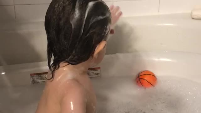 Bathtub bubbles fun