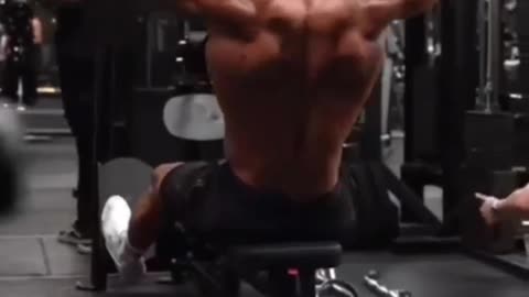 Ultimate Back Workout: Build Strength and Definition at the Gym!