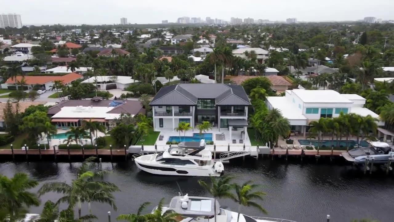 Extraordinary Contemporary Home In Fort Lauderdale