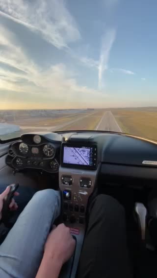 Flying the icon a5 amphibious airplane!