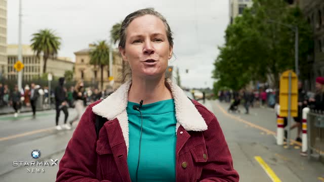 100,000 protest in Melbourne Australia