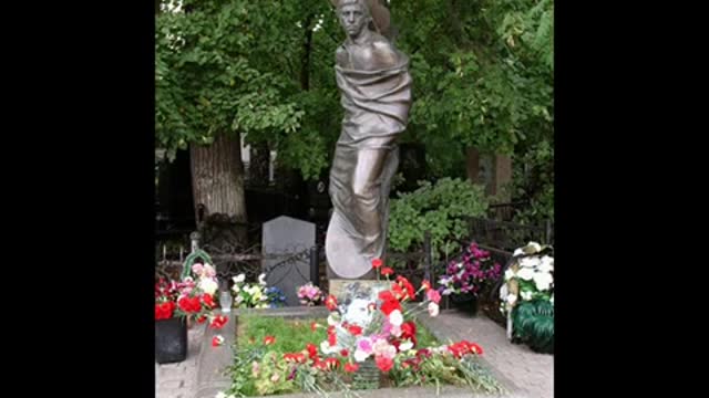 Высоцкий: "Есть на Земле предостаточно рас..". (R).