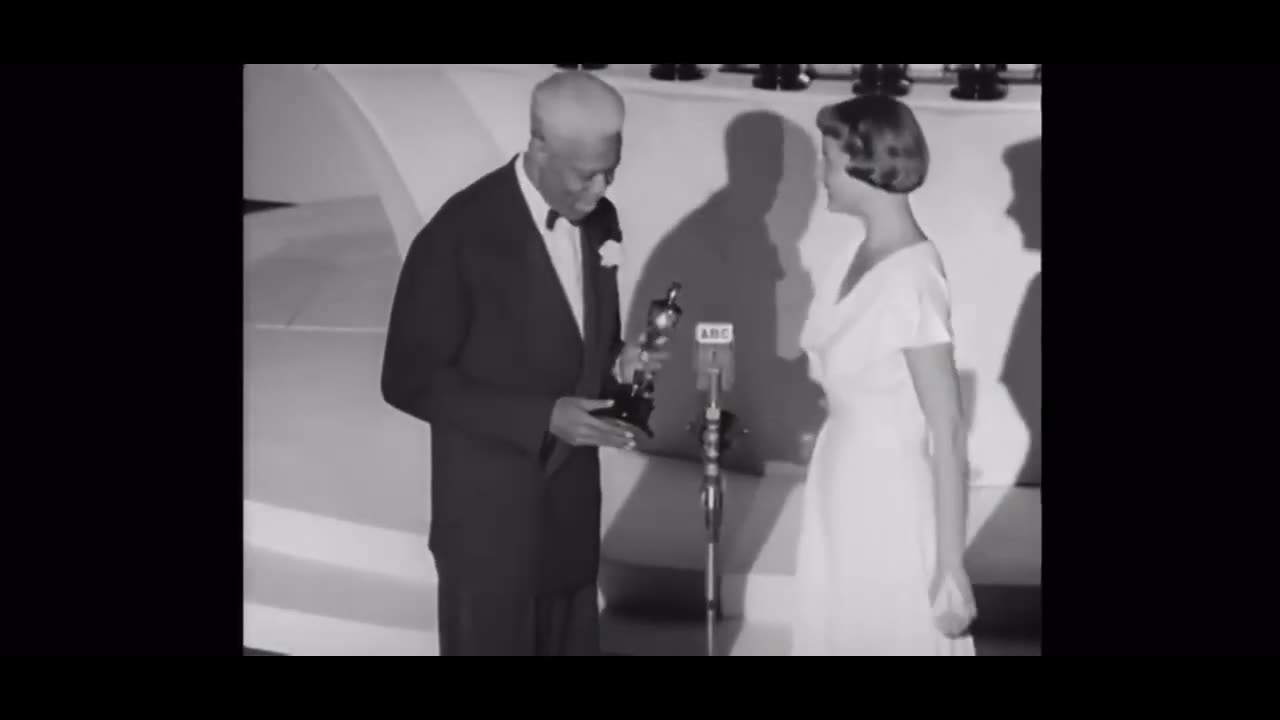 Actor James Baskett Awarded His Oscar