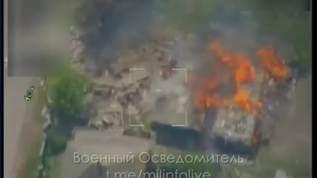 Ukraine War - Russian artillery attacks on Ukrainian positions on the Izyum Front