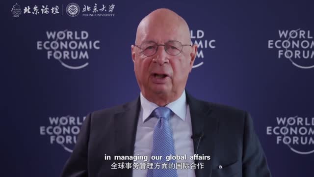 Klaus Schwab Praises China on Fourth Industrial Revolution