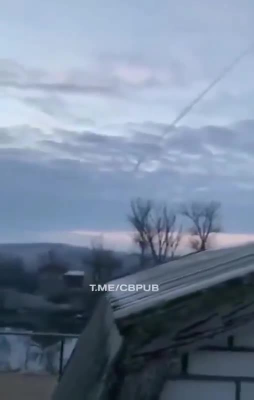 Russia claims to have launched a hypersonic missile to destroy a Ukrainian arsenal