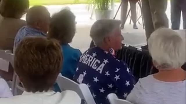 Lindsey Graham tries to compare COVID vaccine mandates to measles