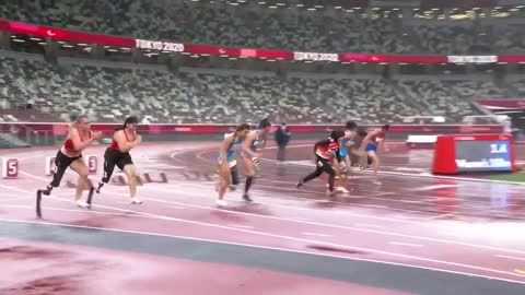 Women's Run 100M - T63 Final Athletics