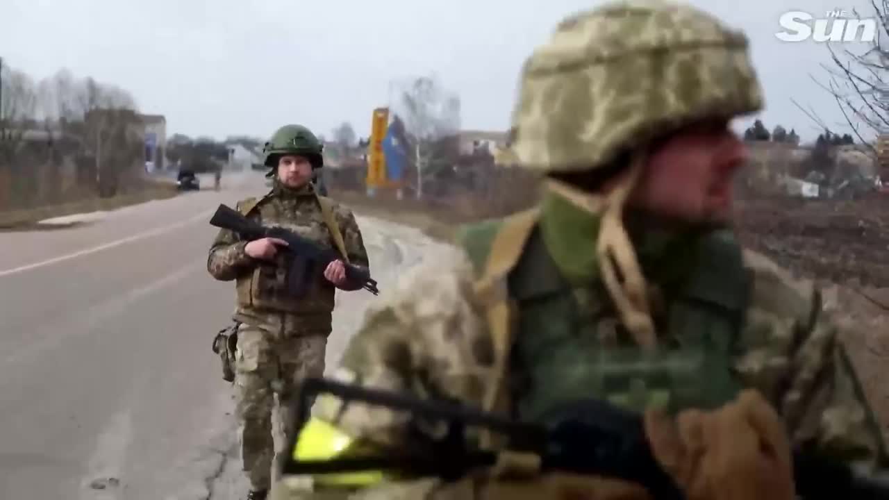 Ukrainian army prepares for potential Russian advance on Kyiv