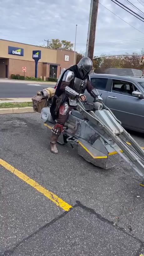 Crazy Looking Bike!! #futuristic #motorcycle