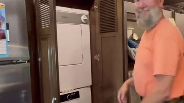 Bus cum Home