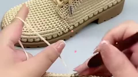 Shoe-knitting looks SO FUN