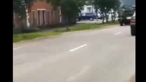 JUST IN: The CCP army has ‘marched’ into Russia. The Russians who recorded the video say that the Chinese coalition is coming,