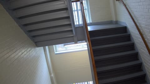 3884FHOB03Stair8_2021-01-06_09h37min27s157ms.mp4